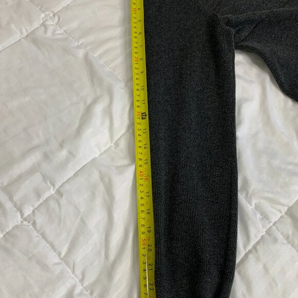 Banana Republic Mens Dark Grey Sweater - Picture 10 of 11
